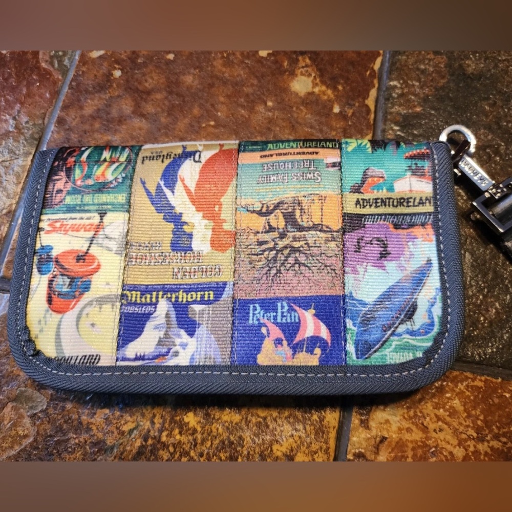 Disneyland 60th Anniversary retro Harvey's seatbelt wristlet/wallet RARE